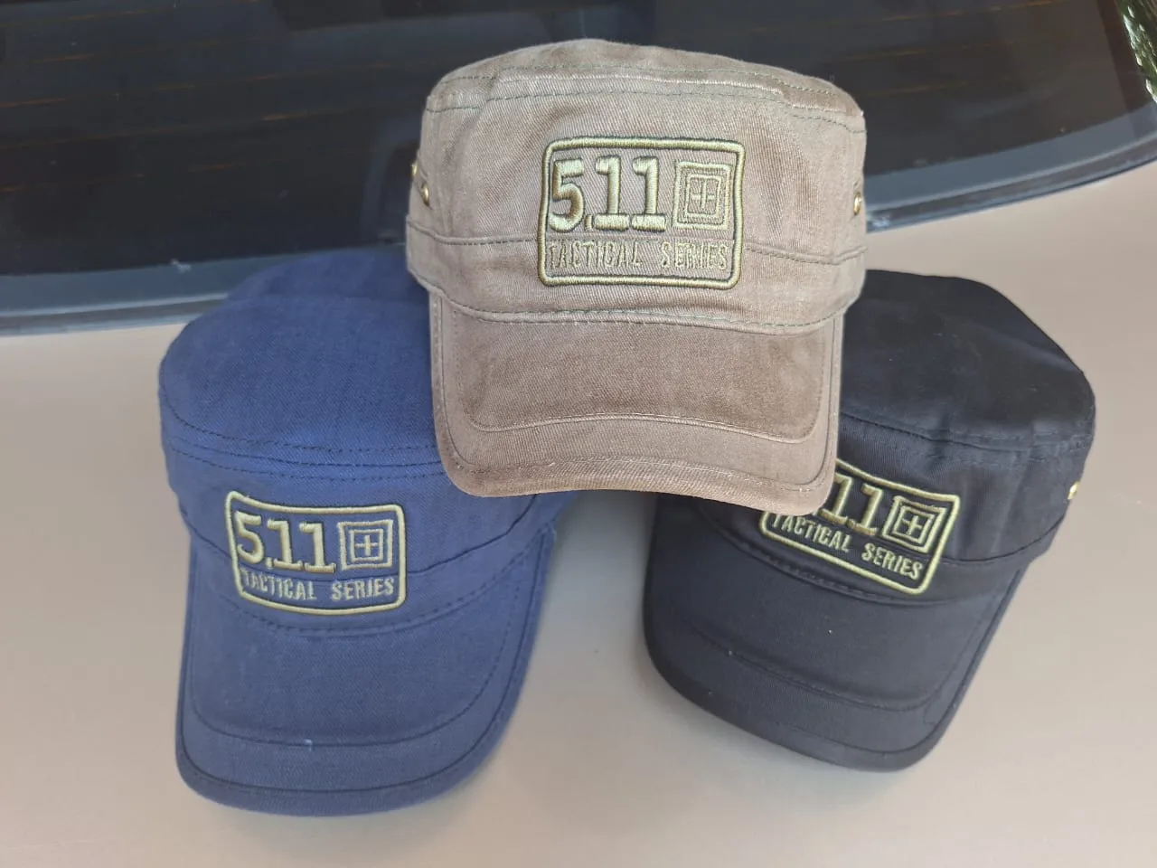 Gorra Copa Plana Tipo Militar